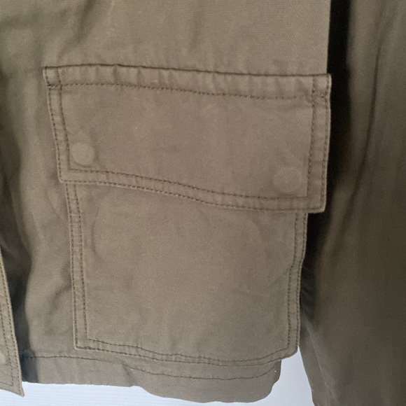 Banana republic, army, green, camo jacket, size medium - Picture 8 of 13